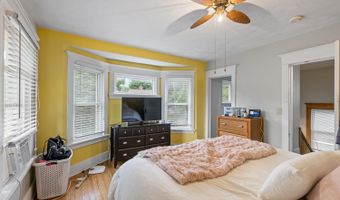 306 N McKenzie St, Adrian, MI 49221