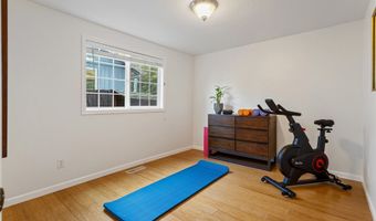 8405 SW LORI Way, Aloha, OR 97007