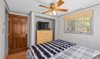 93 Island View Rd, Acton, ME 04001