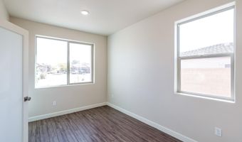 3547 Calle Verde Dr, Alamogordo, NM 88310