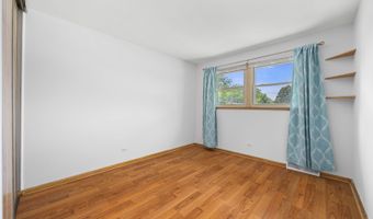 1410 W Jo Ann Ln, Addison, IL 60101