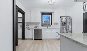 44 Holburn Ave, Cranston, RI 02910