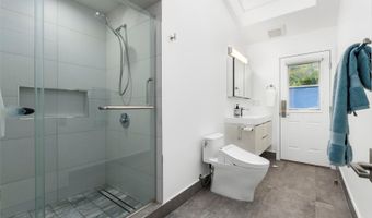 243 Portlock Rd, Honolulu, HI 96825