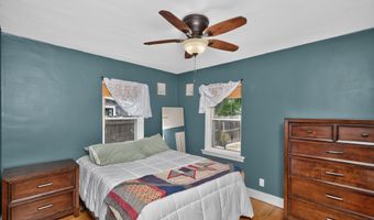 14 Fletcher Rd, Albany, NY 12203