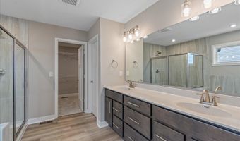 11024 Farmview Dr, Alexandria, KY 41001