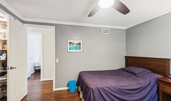 8600 FOX RUN, Potomac, MD 20854
