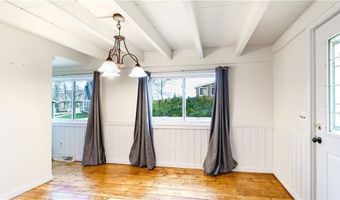 281 Richardson Rd, Coventry, RI 02816