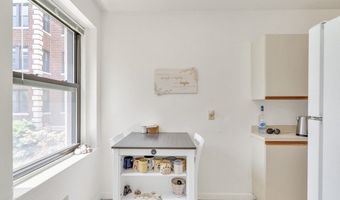 141 Englewood Ave 23, Boston, MA 02135