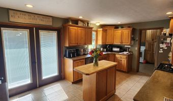 8814 County Rd 400-A, Ava, MO 65608