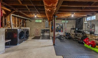 110 Pennsylvania Ave, Absecon, NJ 08201