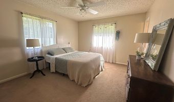 2604 Dottie St, Adel, GA 31620