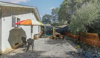 234 Mistletoe Ct, Angels Camp, CA 95222