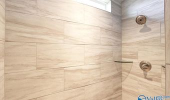 Greendale-e Newby Chapel Road, Athens, AL 35613