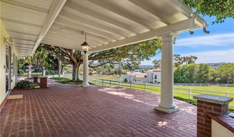 2086 Playa Rd, Carlsbad, CA 92009