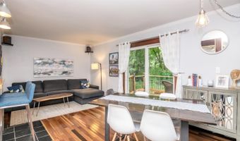 406 Manor Dr, Ann Arbor, MI 48105