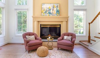 7009 PERSIMMON TREE Rd, Bethesda, MD 20817