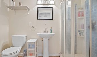 484 BROUGH Rd, Abbottstown, PA 17301