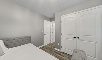 5293 Duvall Rd, Ashville, OH 43103