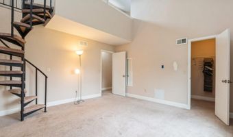 182 Dakota Dr, Andover, NJ 07848