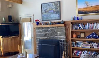 8 Camp Rd, Dover, VT 05356
