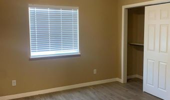 10228 Hatchet Rd, Socorro, TX 79927