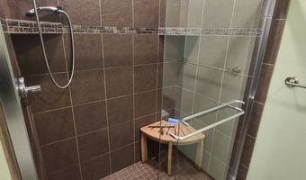 733 Minot Bch, Bottineau, ND 58318