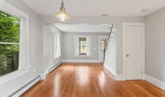 7 John St, Belfast, ME 04915