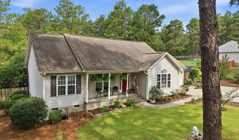 612 Seymour St, Aberdeen, NC 28315