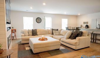 91 Leisure Ln, Arab, AL 35016