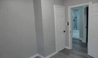 210 Merritt Ave, Bergenfield, NJ 07621