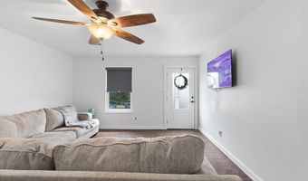 2223 Garfield Ave, Baxter Springs, KS 66713