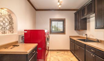 707 DEER DANCER Dr, Aztec, NM 87410