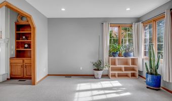 9 Flanigan Ct, Augusta, KS 67010