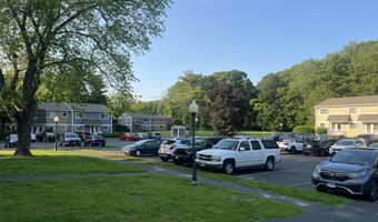6 Rose Ln 2-15, Danbury, CT 06810