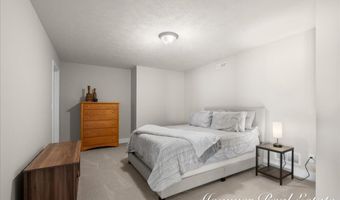11400 84th Ave, Allendale, MI 49401