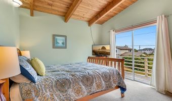 26765 NEDONNA Ave, Rockaway Beach, OR 97136