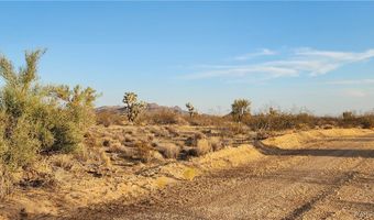 2204 S Six Shooter Rd, Yucca, AZ 86438