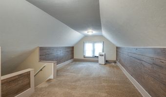 77 Devonshire Dr, Akron, OH 44312