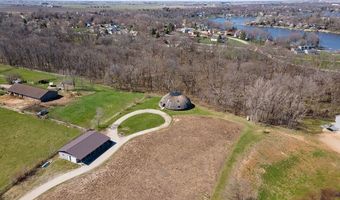 2569 N 46th Rd, Somonauk, IL 60552