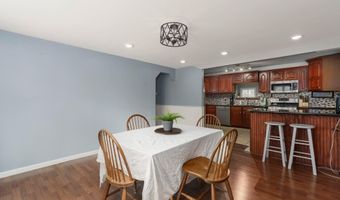 297 E Washington St, Almont, MI 48003