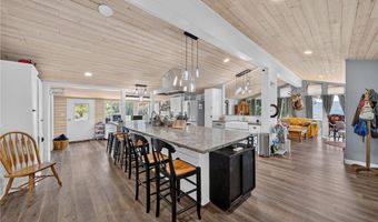 17535 Bear Valley Ln, Escondido, CA 92027