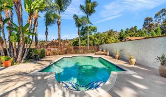 9802 Lyncarol Dr, La Mesa, CA 91941