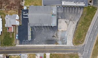 1 Angell Rd, Narragansett, RI 02882
