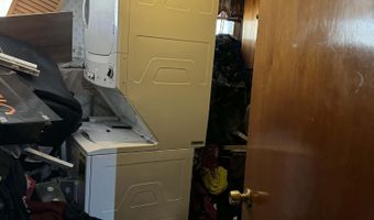 6 Elaine St, Bozrah, CT 06334