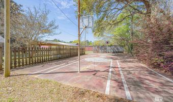 43101 Brown Rd, Bay Minette, AL 36507