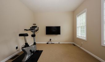 61 Grapevine Rd, Bedford, NH 03110