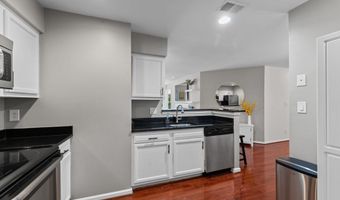 7501 ASHBY Ln J, Alexandria, VA 22315