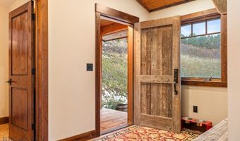 490 Sundown Rd, Bozeman, MT 59715