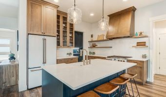 1931 NW Fields St, Bend, OR 97703