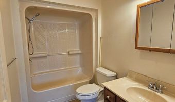 934 Beverly Dr, Abingdon, VA 24210